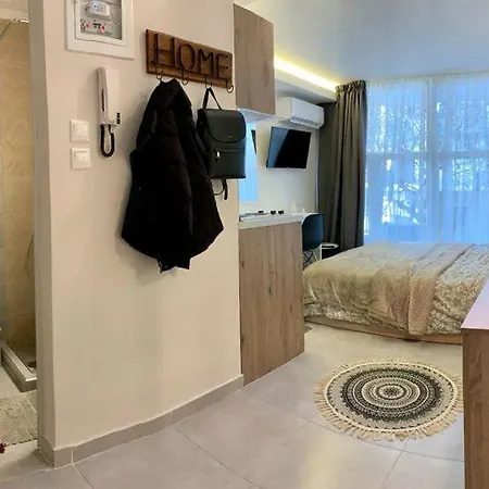 Center Deluxe Apartment Thessaloniki